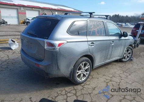 2014 Mitsubishi Outlander Se z USA, uszkodzony, nr VIN JA4AZ3A30EZ009721